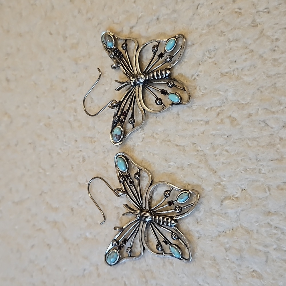 Lucky Brand Butterfly Earrings - Picture 3 of 3